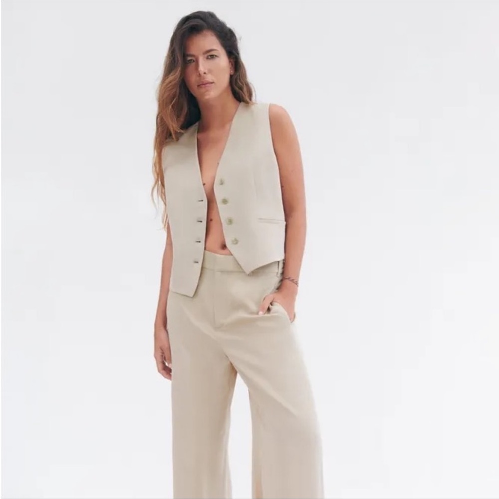 NWT Zara classic pocketed vest taupe size Large
